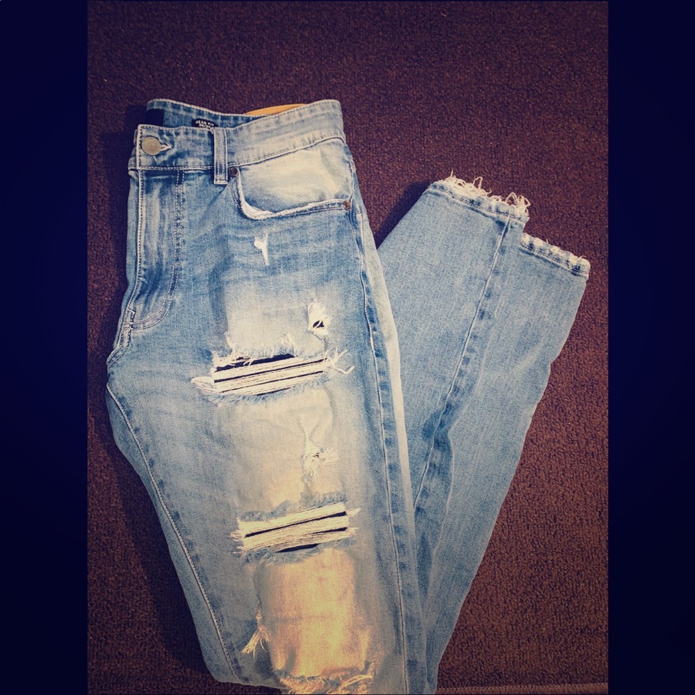Men’s Ripped Jeans